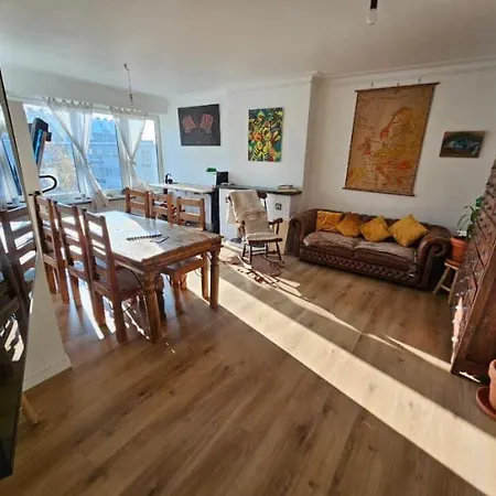 Apartment El - Cozy Bright Flat In The Corner Of Antwerp