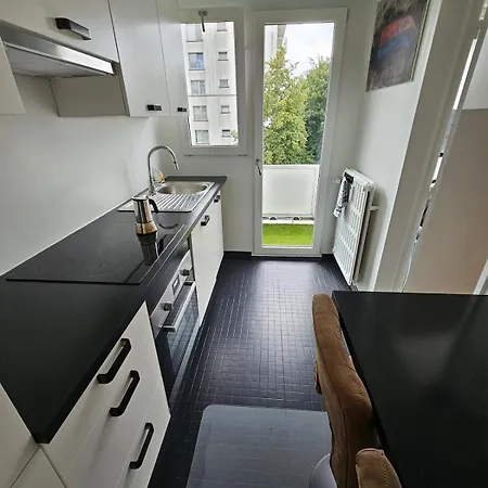 El - Cozy Bright Flat In The Corner Of *